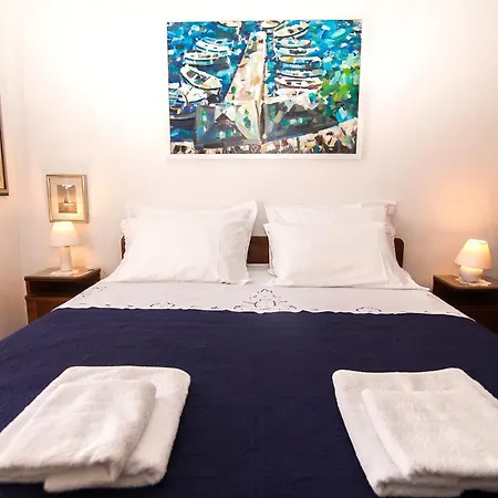 Art - *